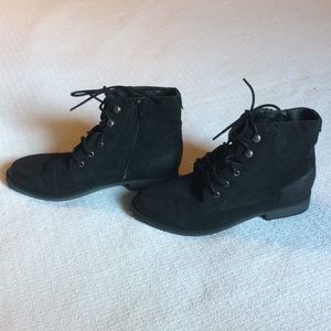 Madden Girl Black Lace Up Zippered Boots NWOT 7.5